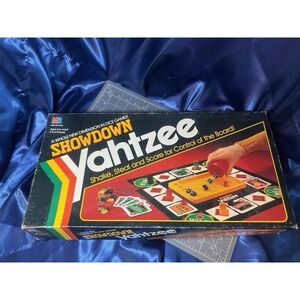 Milton Bradley Showdown Yahtzee Vintage Board Game 1991
